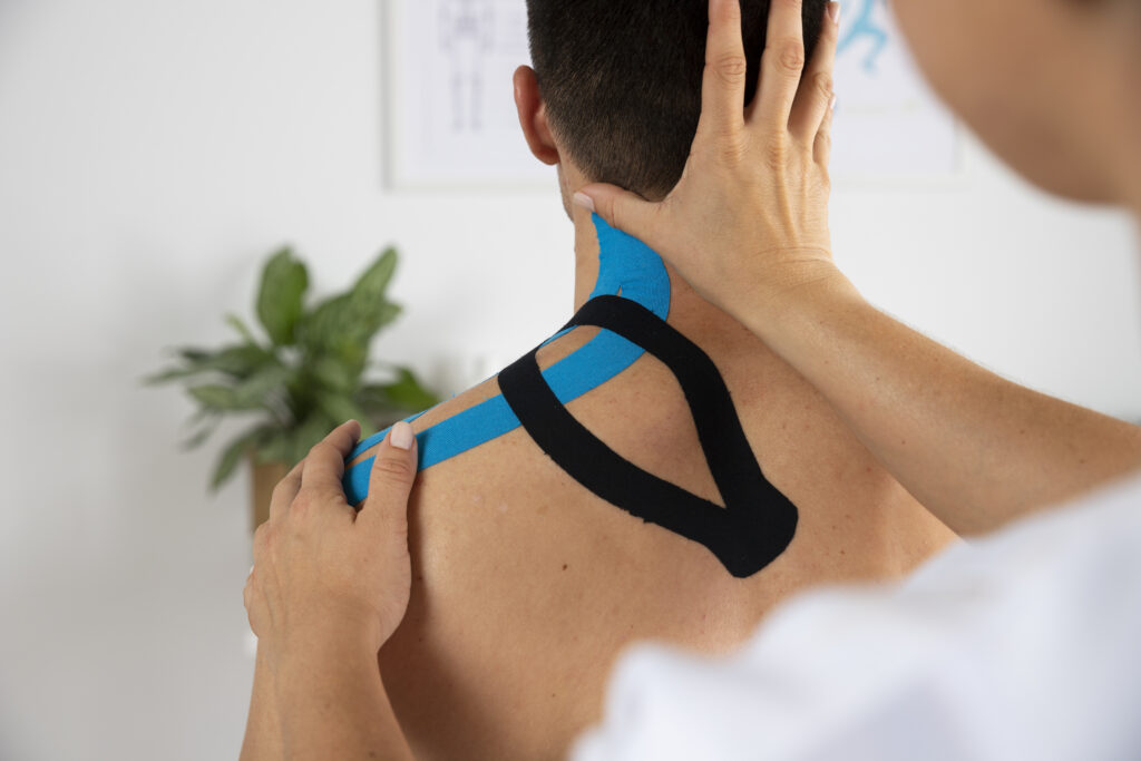 Kinesiotaping para el tratamiento de desgarro muscular